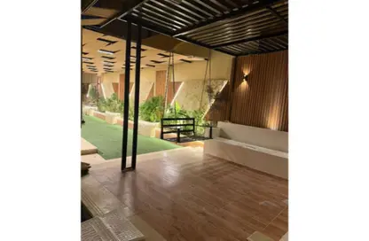 Apartment - 3 Bedrooms - 3 Bathrooms for sale in 8th District - Sheikh Zayed City - Giza