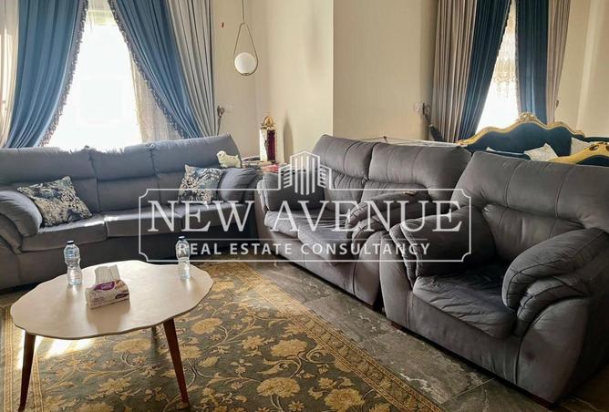 8106421 - Property Image 2