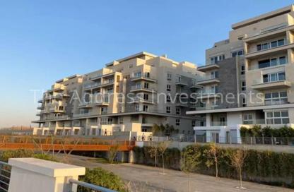 Apartment - 3 Bedrooms - 2 Bathrooms for sale in Mountain View iCity - 5th Settlement Compounds - The 5th Settlement - New Cairo City - Cairo