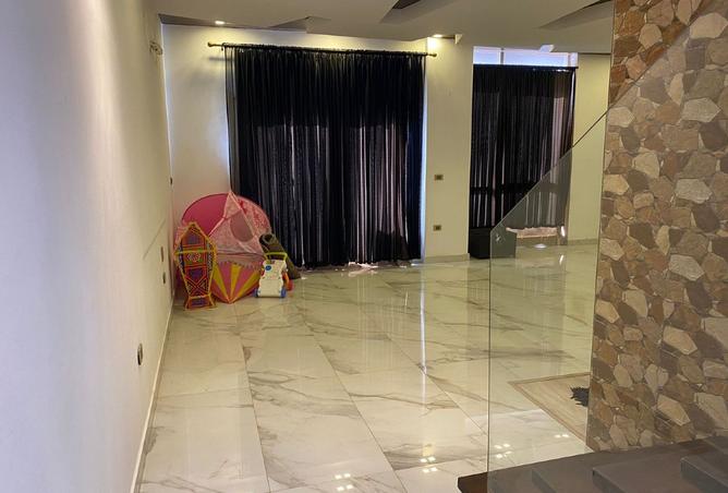 8374738 - صورة العقار 3