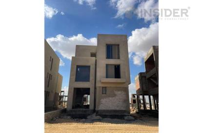 Villa - 4 Bedrooms - 4 Bathrooms for sale in Stei8ht - The 1st Settlement - New Cairo City - Cairo