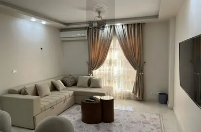 Apartment - 3 Bedrooms - 2 Bathrooms for sale in Privado - Madinaty - Cairo