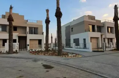 Villa - 3 Bedrooms - 4 Bathrooms for sale in Palm Hills New Cairo - 5th Settlement Compounds - The 5th Settlement - New Cairo City - Cairo