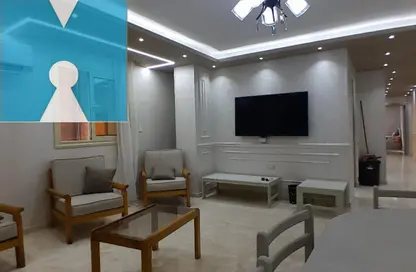 Apartment - 3 Bedrooms - 2 Bathrooms for sale in Ahmed Orabi St. - Mohandessin - Giza