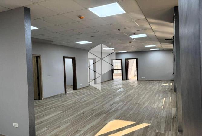 8076277 - Property Image 2
