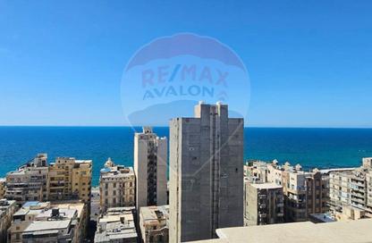 شقة - 4 غرف نوم - 2 حمامات للبيع في سبورتنج - حي شرق - الاسكندرية
