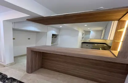 Apartment - 3 Bedrooms - 3 Bathrooms for rent in Mountain View iCity - 5th Settlement Compounds - The 5th Settlement - New Cairo City - Cairo