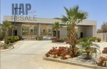 Townhouse - 3 Bedrooms - 4 Bathrooms for sale in Swan Lake West - 6 October Compounds - 6 October City - Giza