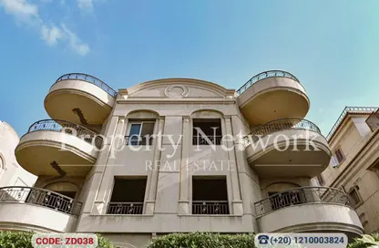 Villa - 7+ Bedrooms - 7+ Bathrooms for sale in Street17 - District 3 - The 5th Settlement - New Cairo City - Cairo