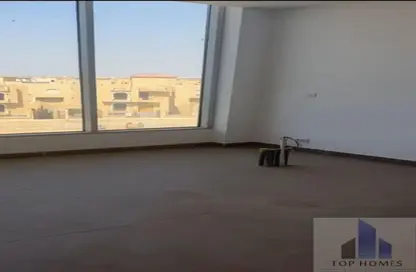 Office Space - Studio - 1 Bathroom for rent in One Golden Square Mall - The 5th Settlement - New Cairo City - Cairo