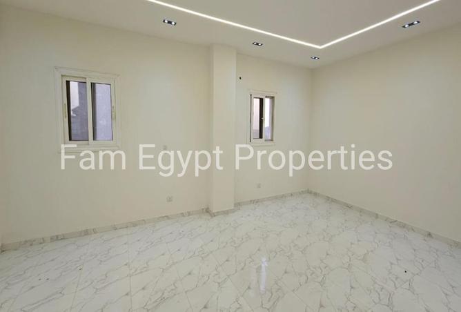 8199118 - Property Image 2