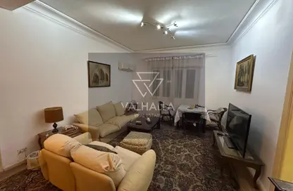 Apartment - 2 Bedrooms - 2 Bathrooms for rent in Al Adel Abu Bakr St. - Zamalek - Cairo