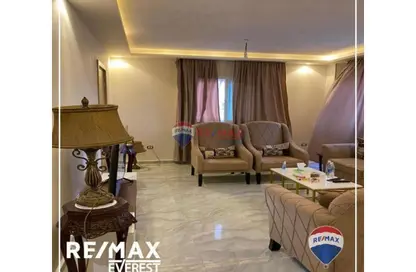 Apartment - 3 Bedrooms - 3 Bathrooms for sale in 16th District - Sheikh Zayed City - Giza