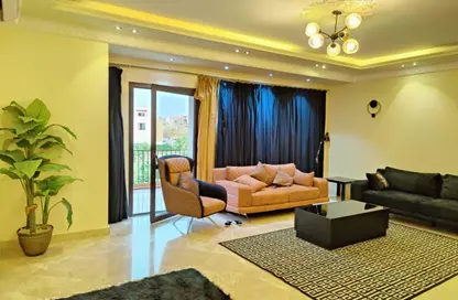 شقة - 3 غرف نوم - 3 حمامات للايجار في ذا كورت ياردز - كمبوندات الشيخ زايد - الشيخ زايد - الجيزة