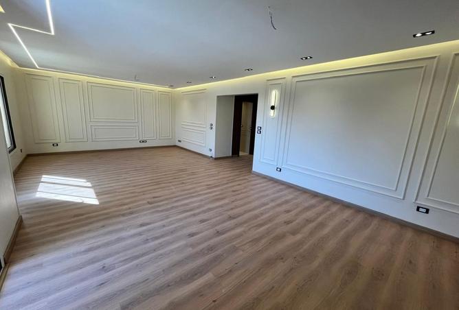 8245456 - Property Image 2