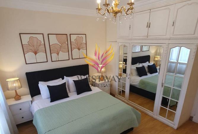 8073777 - Property Image 2