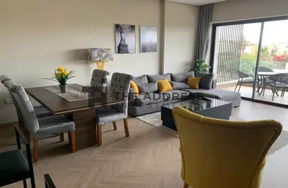 Apartment - 2 Bedrooms - 2 Bathrooms for sale in Lake View Residence - 5th Settlement Compounds - The 5th Settlement - New Cairo City - Cairo