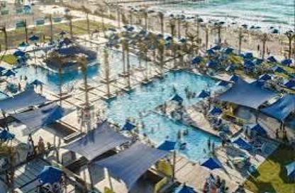 Chalet - 2 Bedrooms - 2 Bathrooms for sale in Azha North - Ras Al Hekma - North Coast