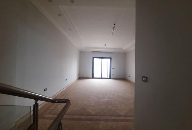 8308369 - Property Image 3