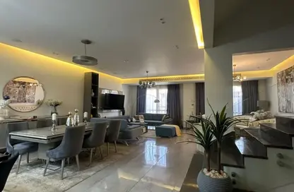 فيلا - 3 غرف نوم - 3 حمامات للبيع في الباتيو 5 ايست - الباتيو - كمبوندات الشروق - مدينة الشروق - القاهرة