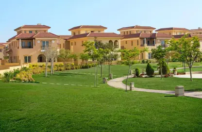 Apartment - 2 Bedrooms - 2 Bathrooms for sale in Hyde Park - 5th Settlement Compounds - The 5th Settlement - New Cairo City - Cairo