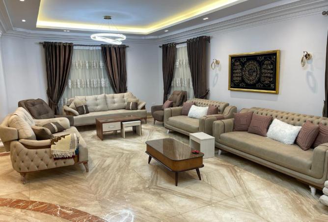 8279951 - Property Image 2