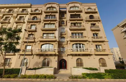 Apartment - 3 Bedrooms - 3 Bathrooms for sale in The Residences - Hyde Park - New Cairo City - Cairo