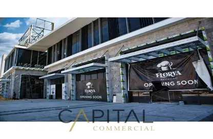 Shop - Studio - 2 Bathrooms for rent in V90 - North Teseen St. - The 5th Settlement - New Cairo City - Cairo