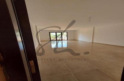 Apartment - 3 Bedrooms - 2 Bathrooms for sale in Moon Residences - Fifth Square - The 5th Settlement - New Cairo City - Cairo