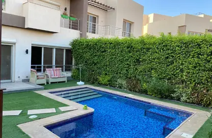 منزل مزدوج - 5 غرف نوم - 4 حمامات للبيع في جراند هايتس - التوسعات الشمالية - مدينة 6 أكتوبر - الجيزة
