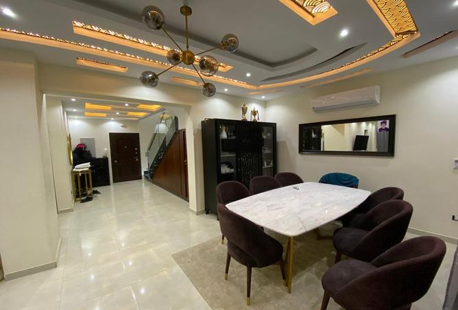 8004999 - Property Image 2