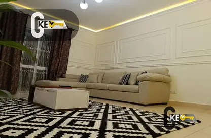 Apartment - 2 Bedrooms - 1 Bathroom for rent in El Rehab Extension - Al Rehab - New Cairo City - Cairo
