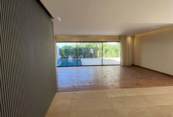 8294125 - Property Image 2