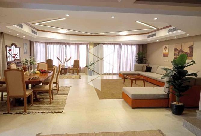 8312243 - Property Image 2