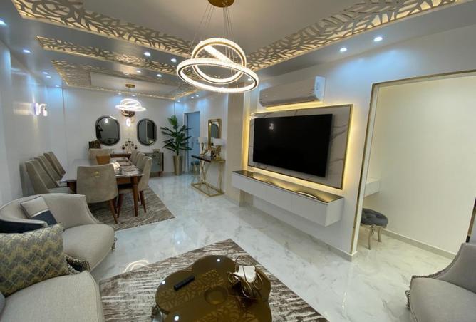 8184949 - Property Main Image