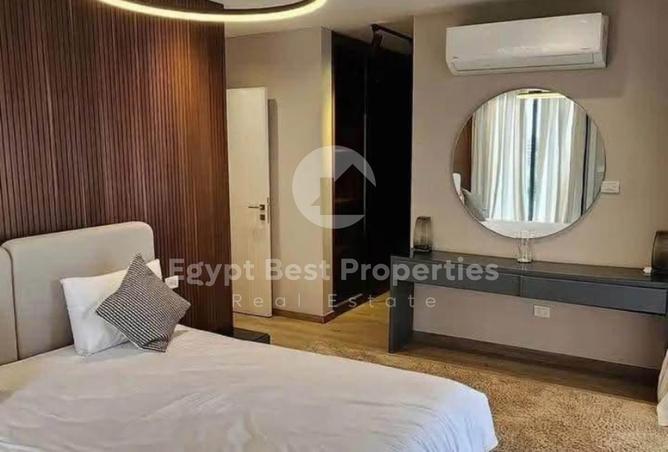 7944678 - Property Image 2