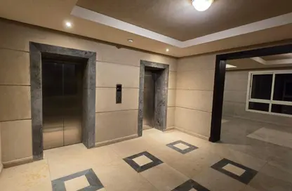 Apartment - 3 Bedrooms - 3 Bathrooms for rent in New Giza - Cairo Alexandria Desert Road - 6 October City - Giza