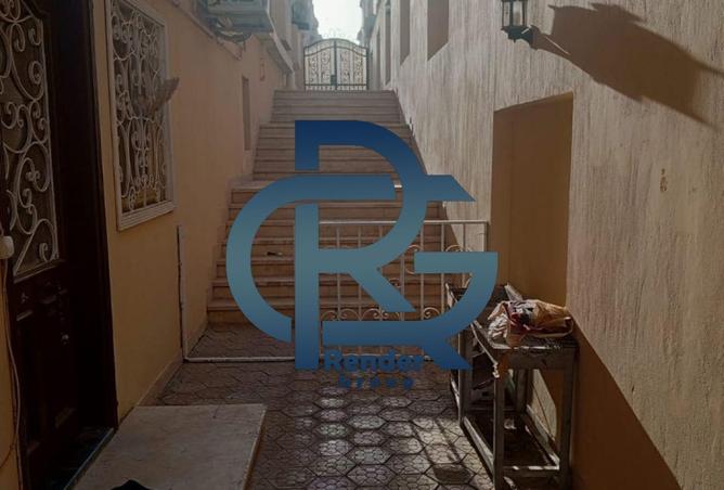 8242323 - Property Image 3