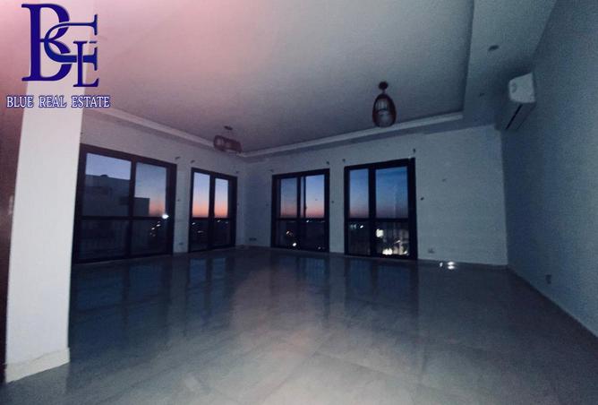 8066017 - Property Image 2