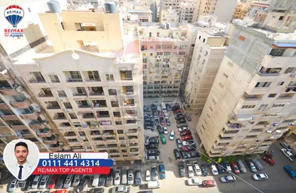 Apartment - 2 Bedrooms - 1 Bathroom for sale in Smouha - Hay Sharq - Alexandria