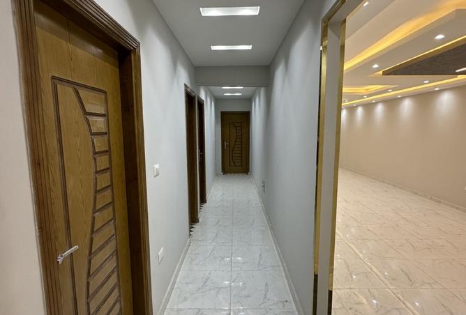 8190760 - Property Image 2