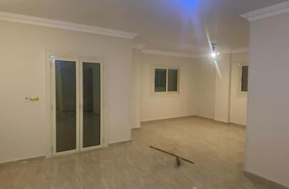 Apartment - 3 Bedrooms - 3 Bathrooms for rent in El Narges Buildings - Al Narges - New Cairo City - Cairo