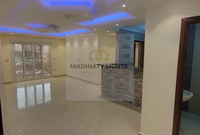 8070823 - Property Image 3