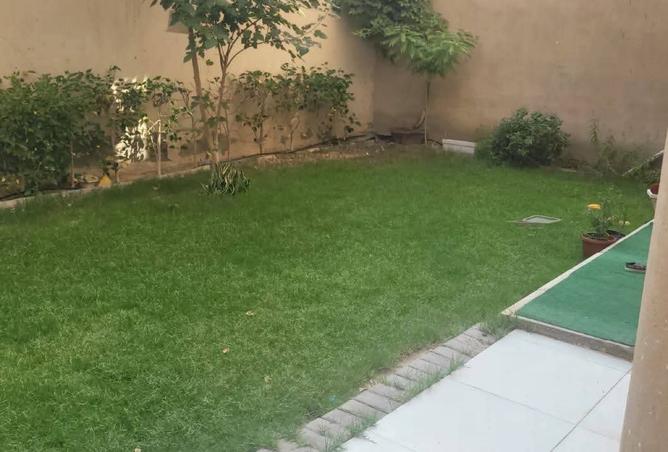 8233788 - صورة العقار 3