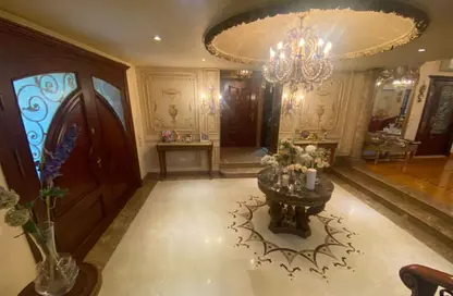 Villa - 5 Bedrooms - 5 Bathrooms for sale in West Arabella - 5th Settlement Compounds - The 5th Settlement - New Cairo City - Cairo