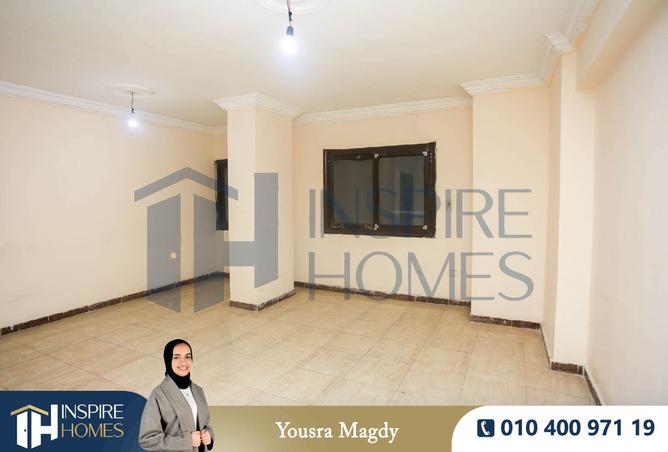 8239384 - Property Image 3