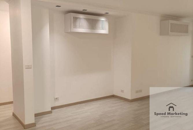 8372000 - صورة العقار 2