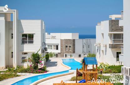 Chalet - 2 Bedrooms - 2 Bathrooms for sale in Sea View - Ras Al Hekma - North Coast