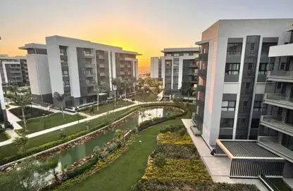 Apartment - 2 Bedrooms - 2 Bathrooms for sale in Madinaty - Cairo