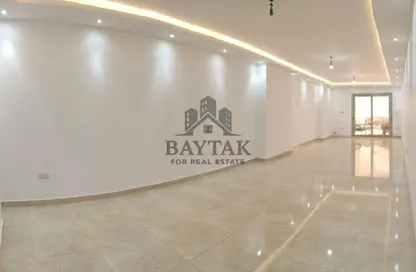Apartment - 3 Bedrooms - 3 Bathrooms for sale in Glim - Hay Sharq - Alexandria
